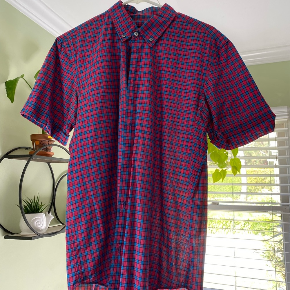 BUNDLE of shirts (3)